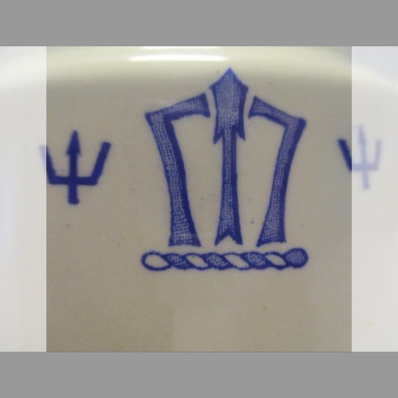 Royal Staffordshire Pottery - AJ Wilkinson Ltd - Demitasse Size Tea Pot /Serving - Picture 12 of 12